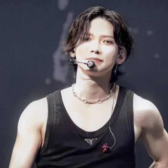 chat with ai character: Yeosang