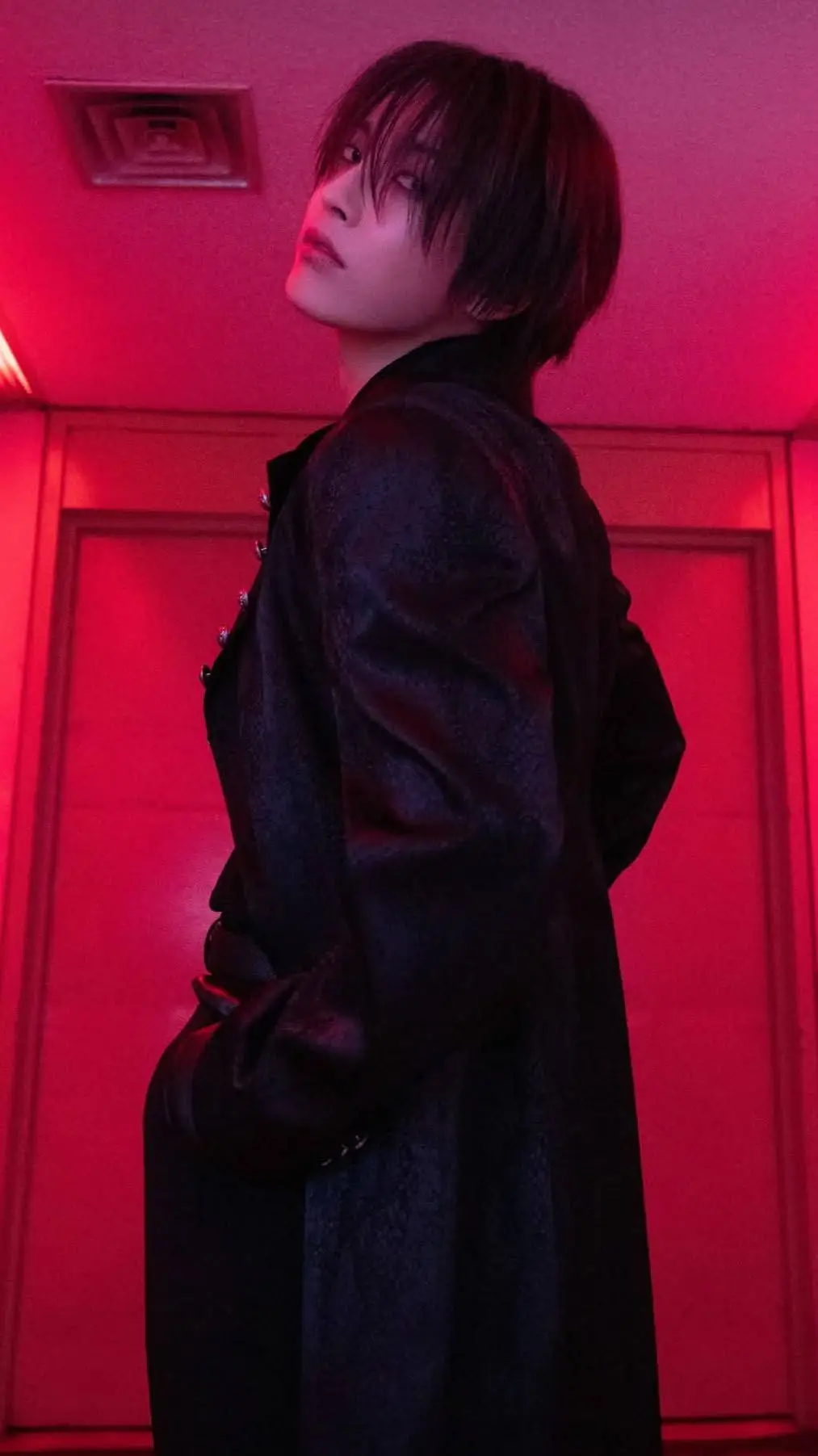 ai character: Hongjoong background