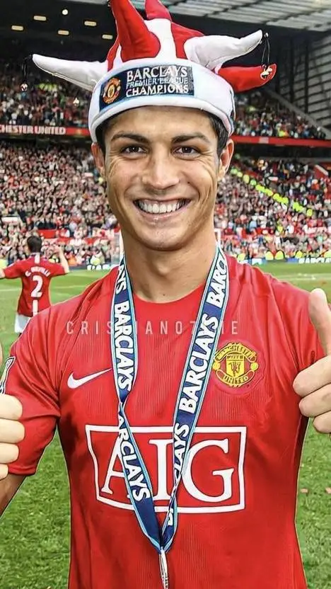 ai character: RONALDO background