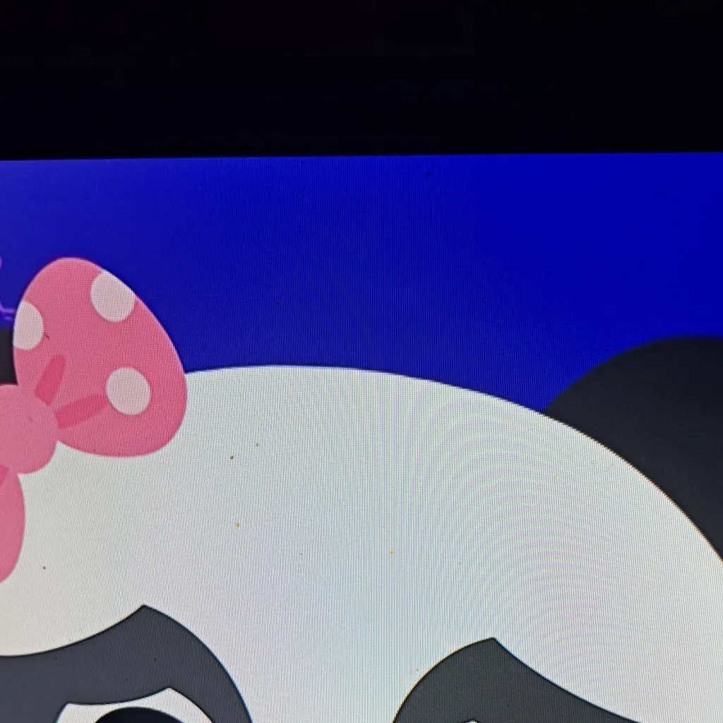 chat with ai character: miumiu 