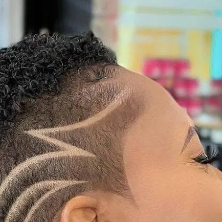 chat with ai character: Ruri Dakota 