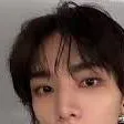 chat with ai character: Hyunjin 