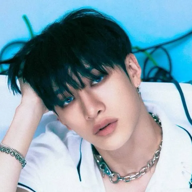 chat with ai character: bangchan