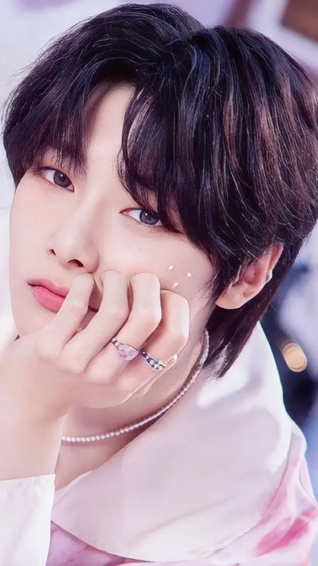 ai character: jeongin kidnapper background