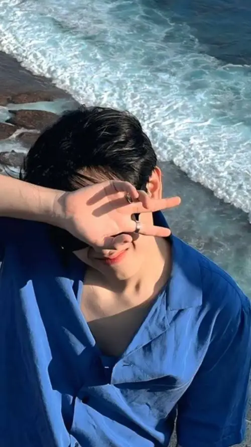 ai character: ethan david  background