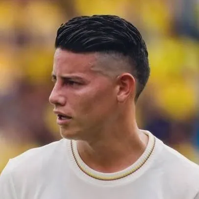 chat with ai character: james Rodríguez 
