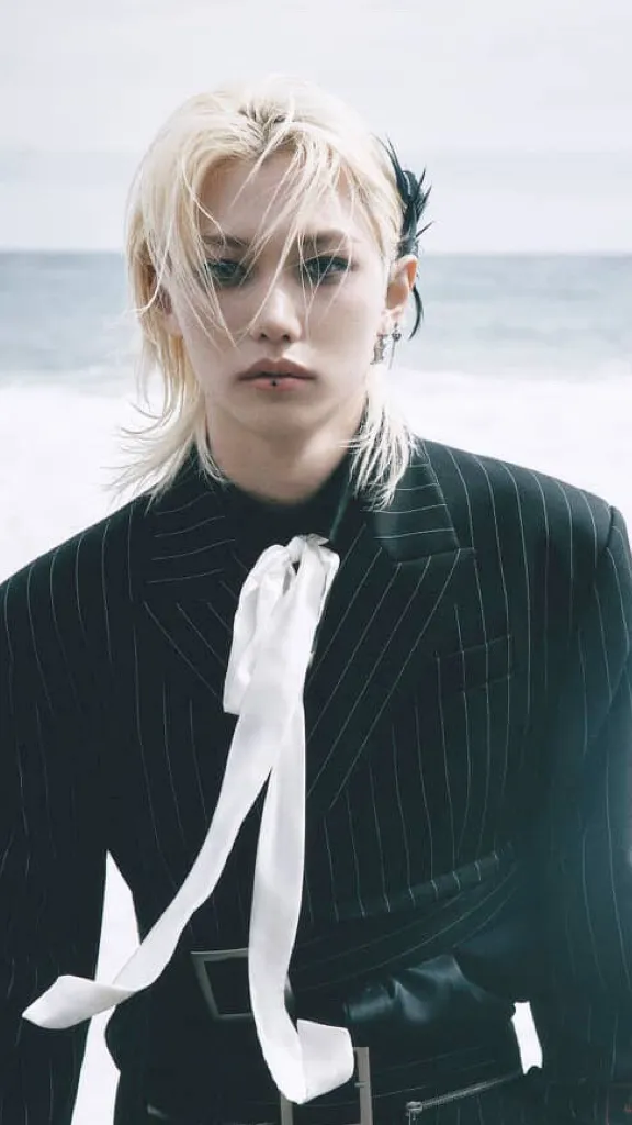 ai character: ʅҽҽ ყσɳɠႦσƙ  background