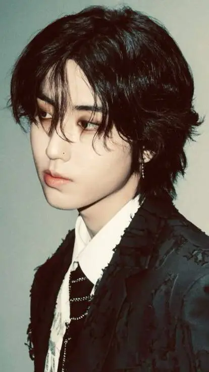 ai character: minsung background