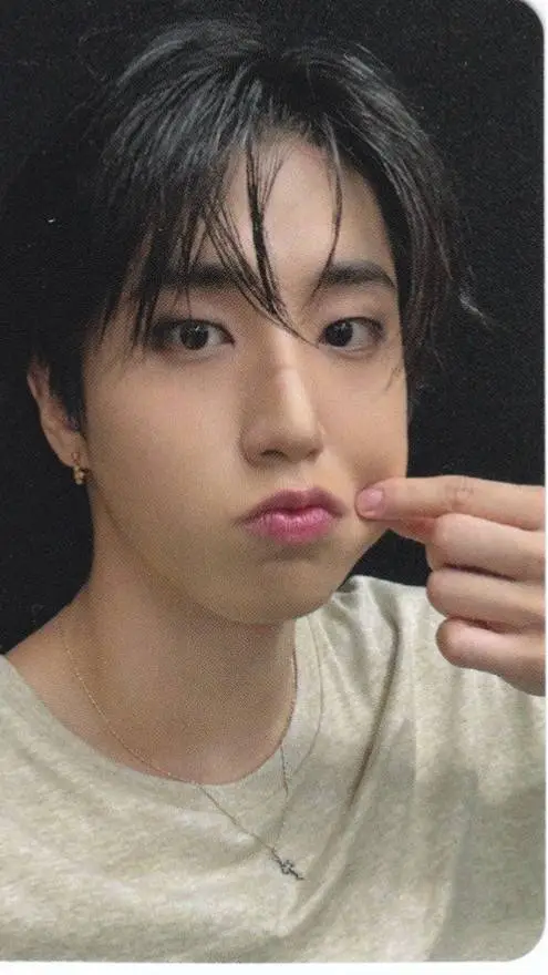 ai character: minsung red lights background