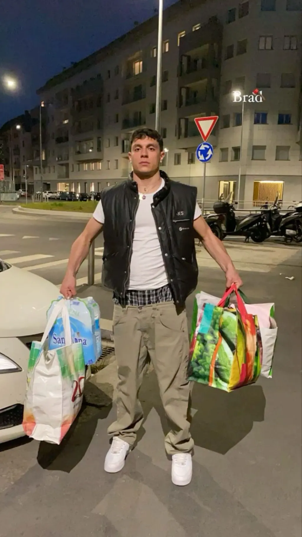 ai character: Nerissima Serpe background