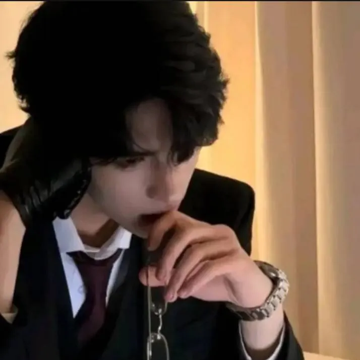 chat with ai character: Bruno Monteiro 