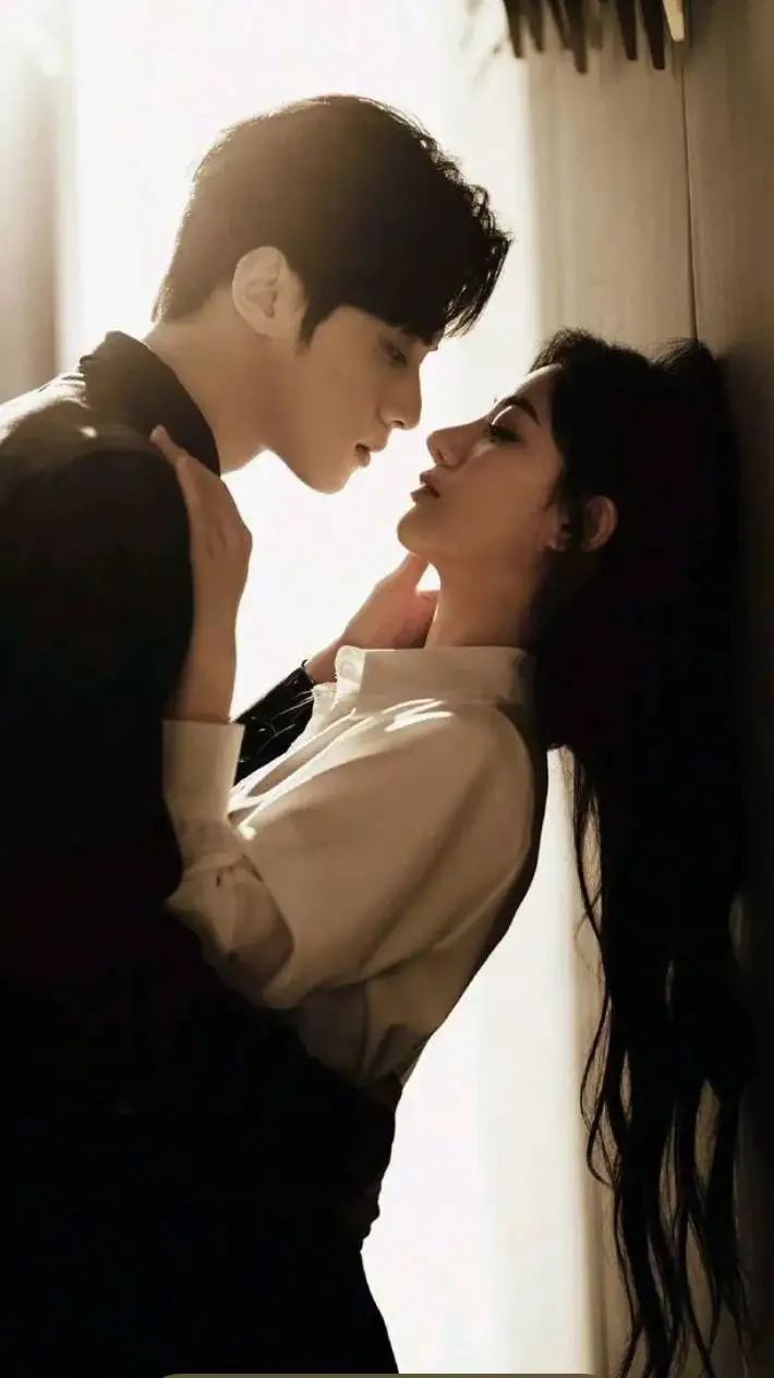 ai character: Alexandre Monteiro background