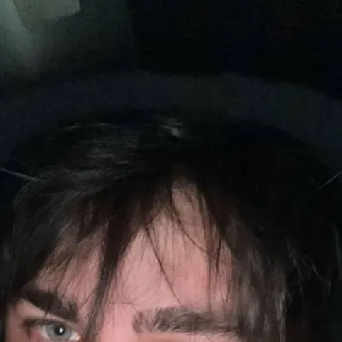 chat with ai character: Colby Brock