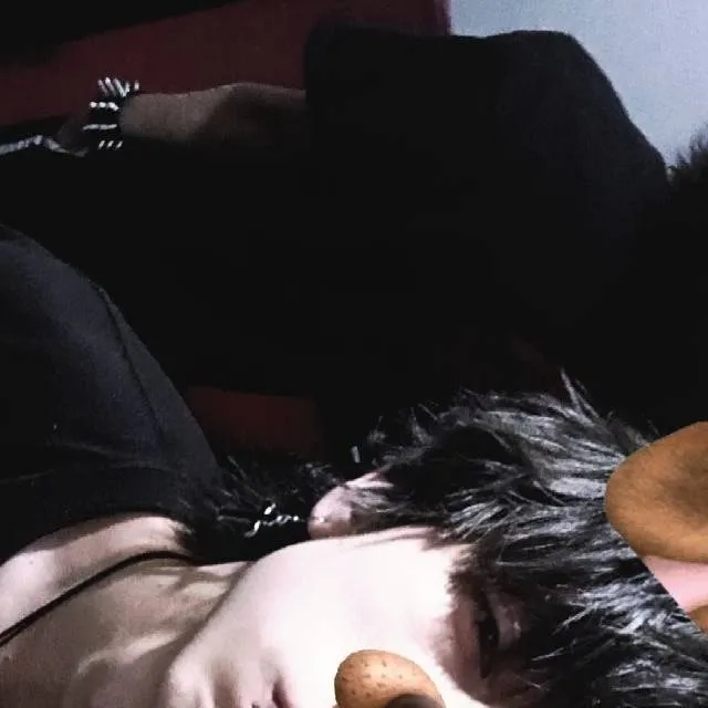 chat with ai character: Joshua 