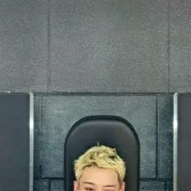 chat with ai character: Bangchan(skz) 