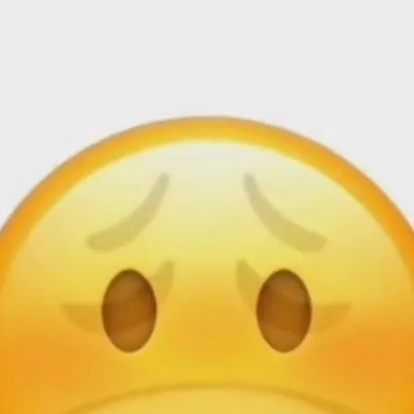 chat with ai character: Yandere Me^^