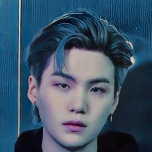 chat with ai character: mi novio suga