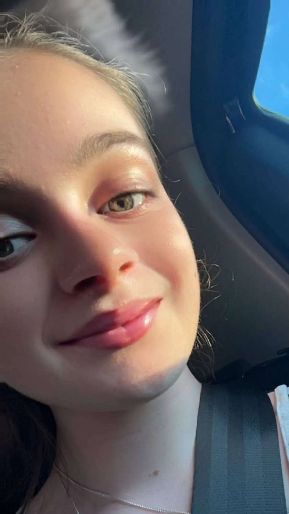 Talkie AI - Chat with eva