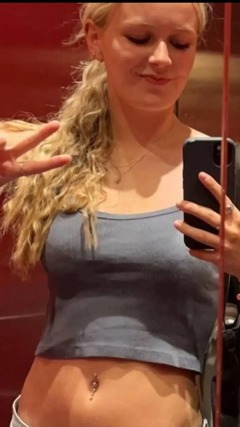 ai character: Bryony Hanby background