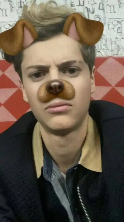 ai character: Henry danger background