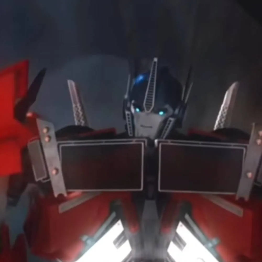 chat with ai character: Optimus tfp