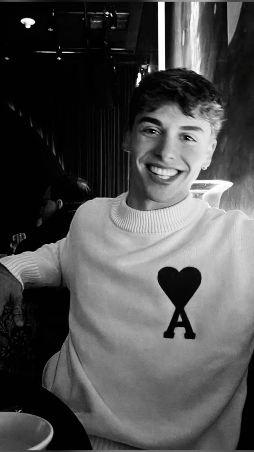 ai character: Miquel background