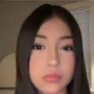 chat with ai character: Esli