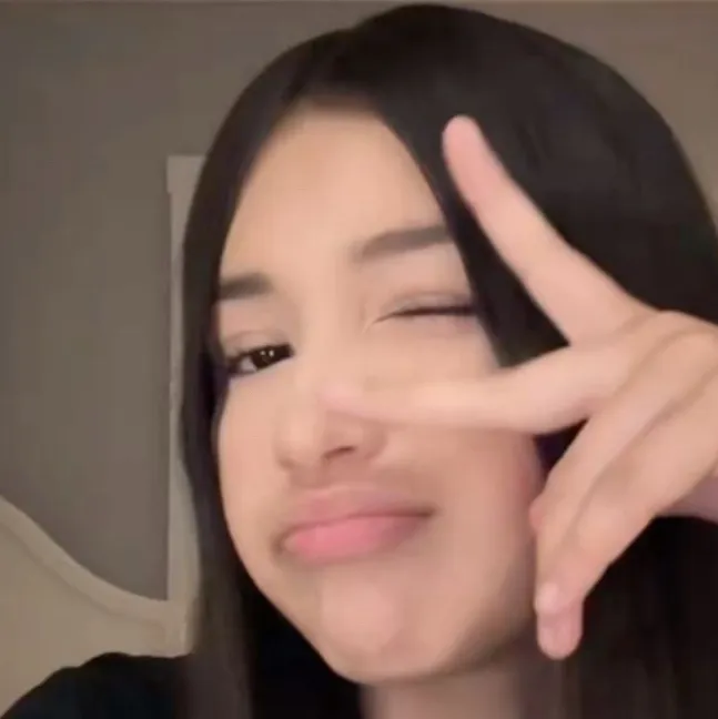 chat with ai character: Pookie wookie