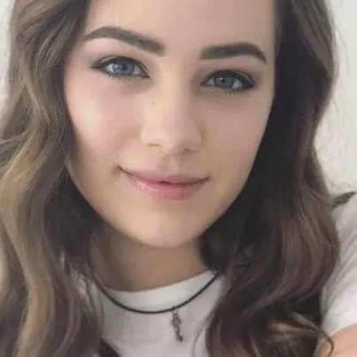 Chat with Mary Mouser - text or voice, Enjoy AI Chat Free & Safe