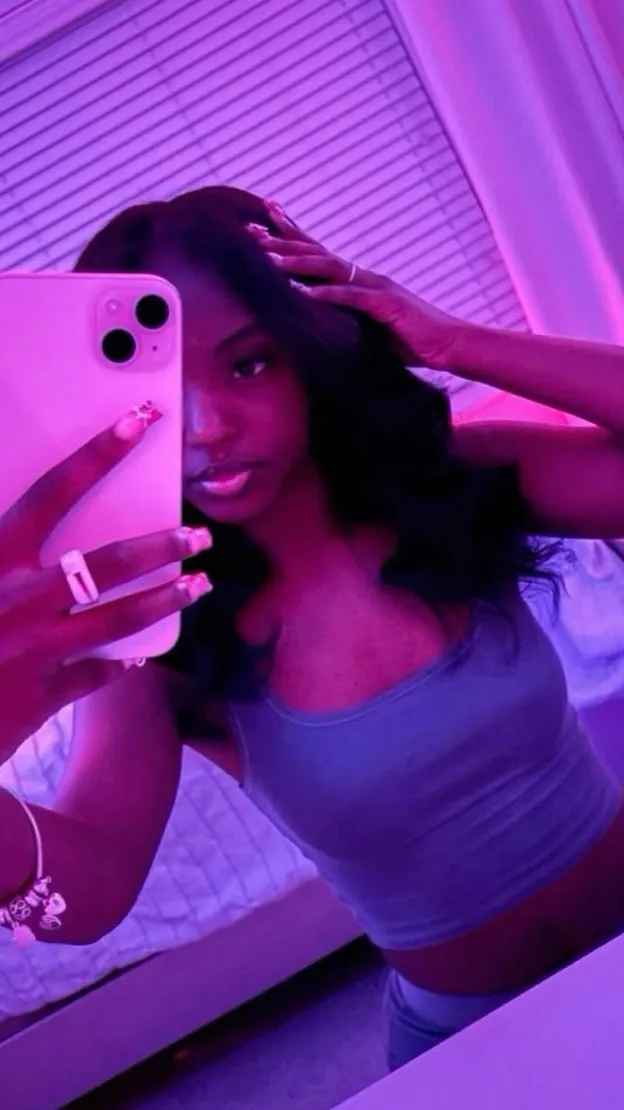 Talkie AI - Chat with Ava