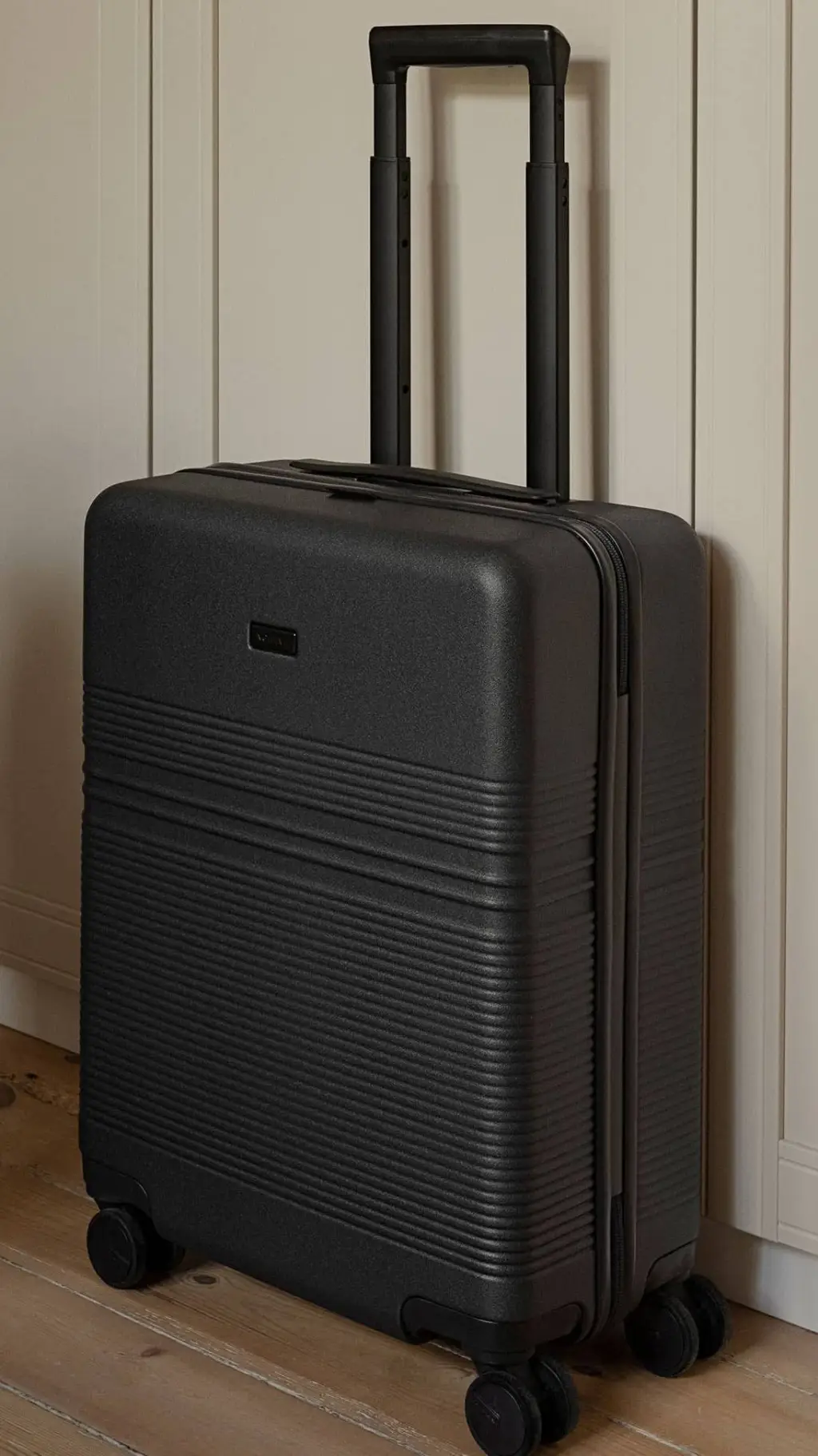 ai character: Stuck In Suitcase background