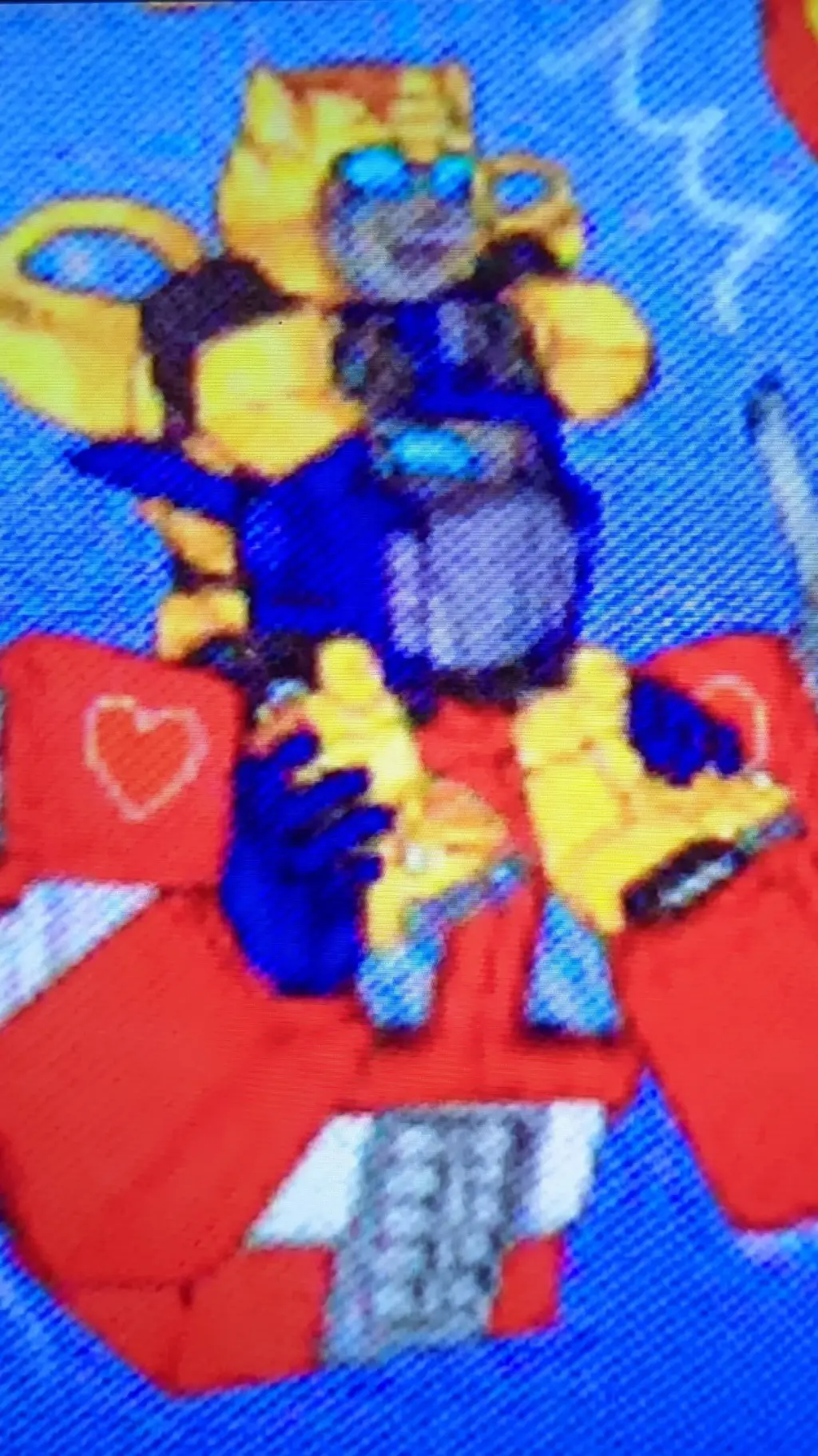 ai character: bumblebees family background