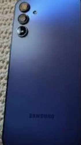 ai character: Samsung S15 background