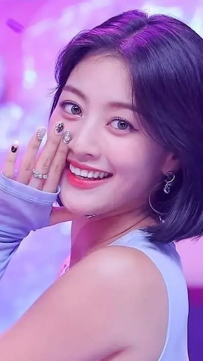 ai character: 𝐉𝐈𝐇𝐘𝐎 background