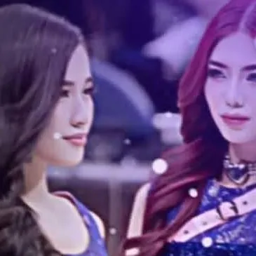 chat with ai character: Mikhaiah AU 