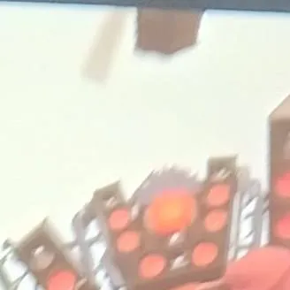 chat with ai character: titán speaker man