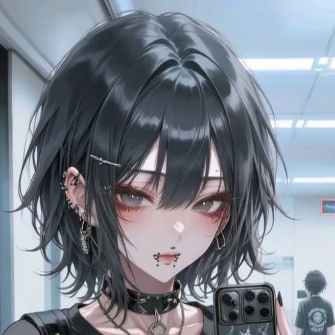 chat with ai character: •~Luna Claret~•