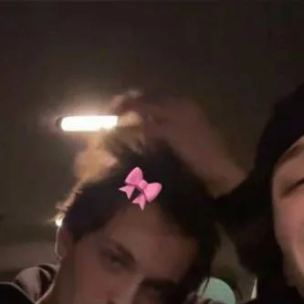 chat with ai character: Struniolo triplets