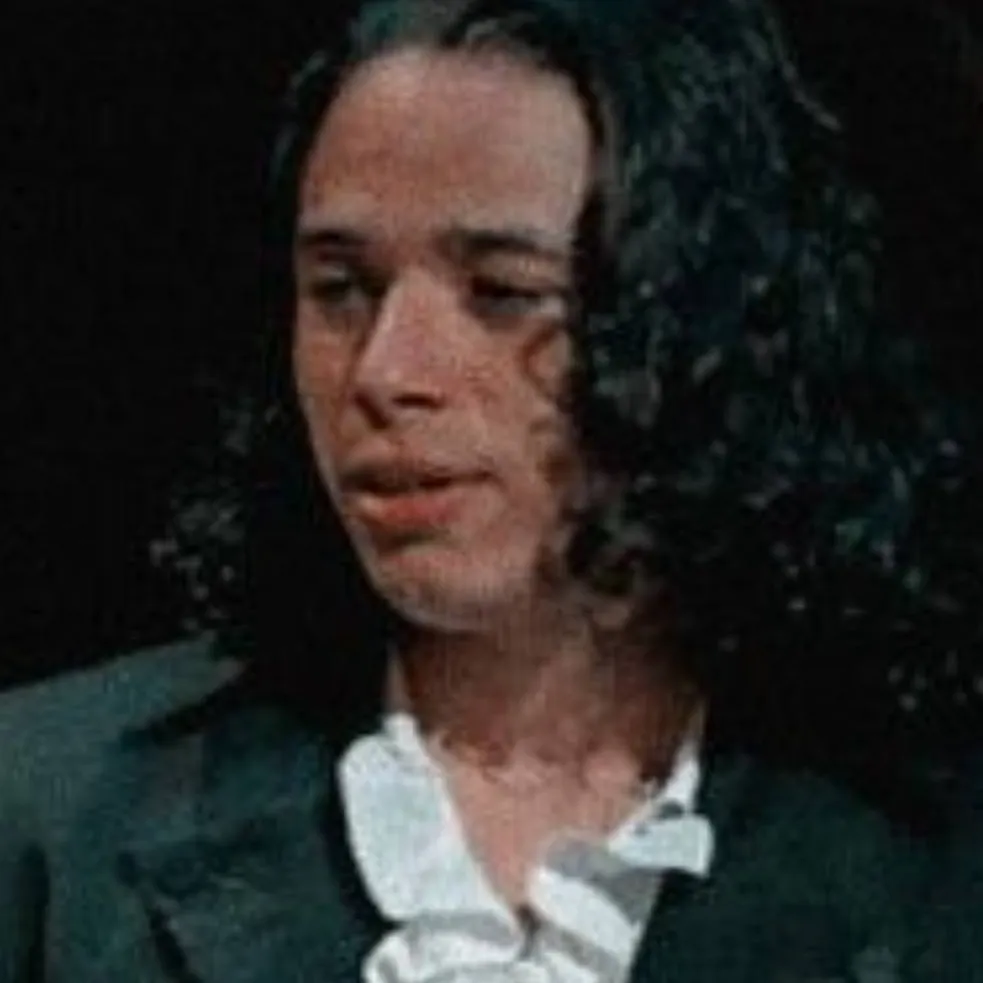 chat with ai character: PHILLIP HAMILTON