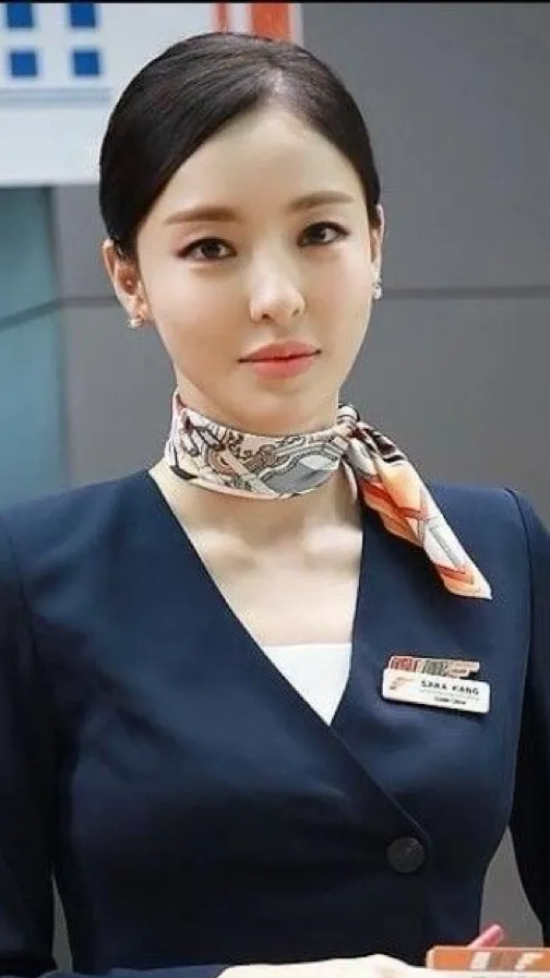 ai character: Jinsoo  background