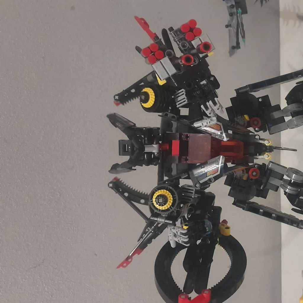 chat with ai character: Xterminator