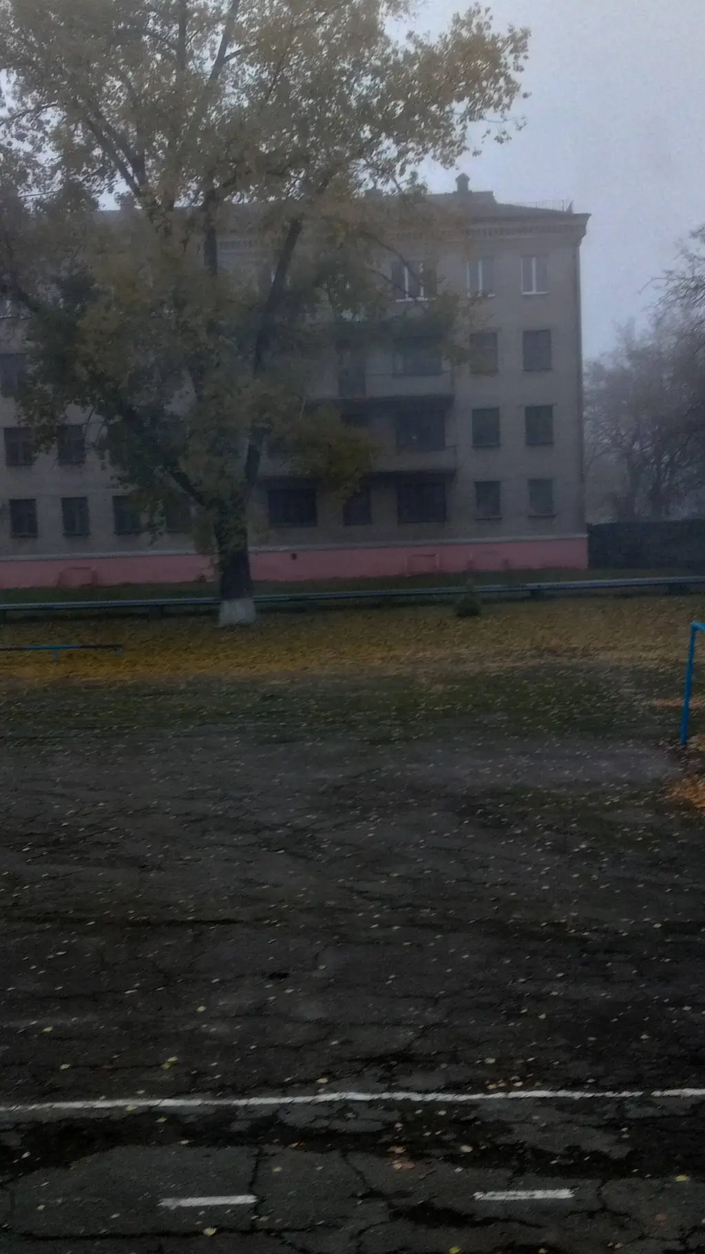 ai character: Sing along background