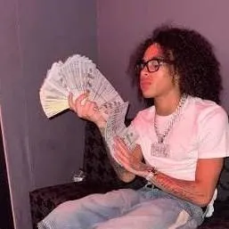 chat with ai character: Dd Osama