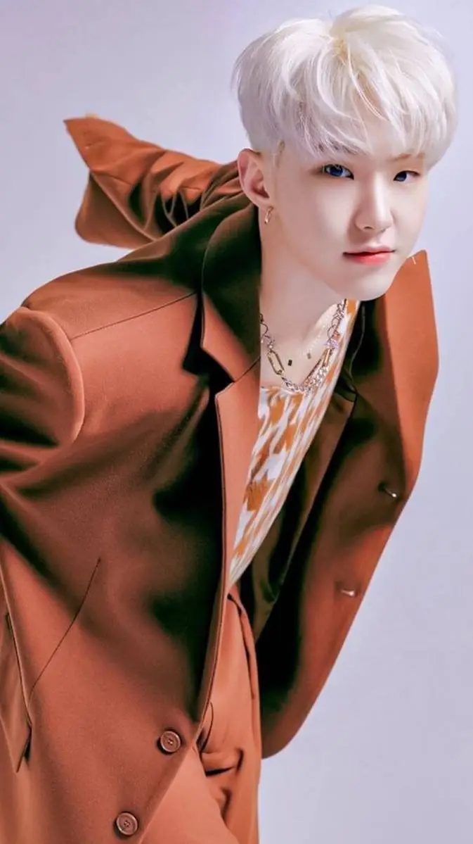 ai character: Soonyoung  background