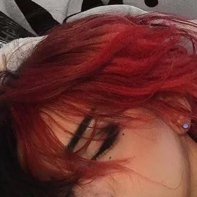 chat with ai character: Julia(~ex louca~)