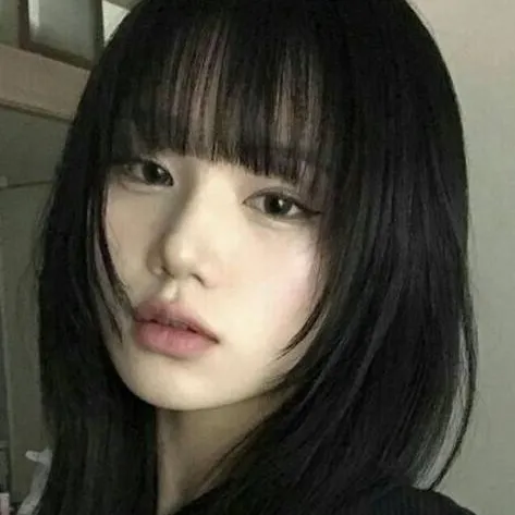 chat with ai character: •||Missy||•