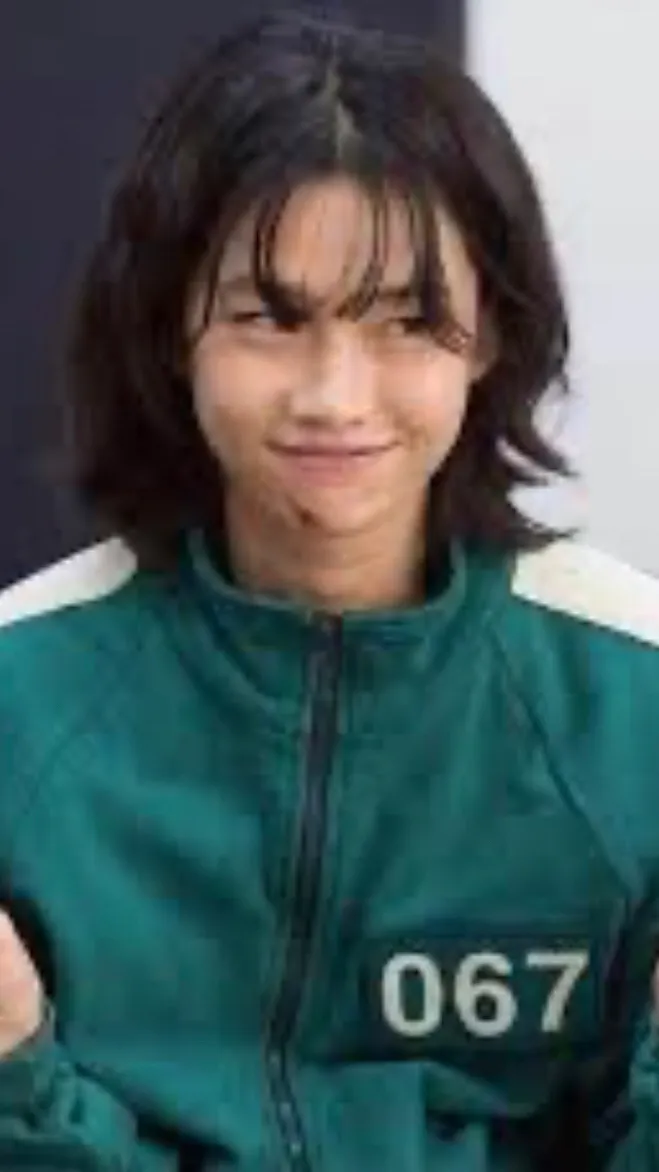 ai character: Kang sae-byeok background