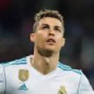 chat with ai character: Ronaldo