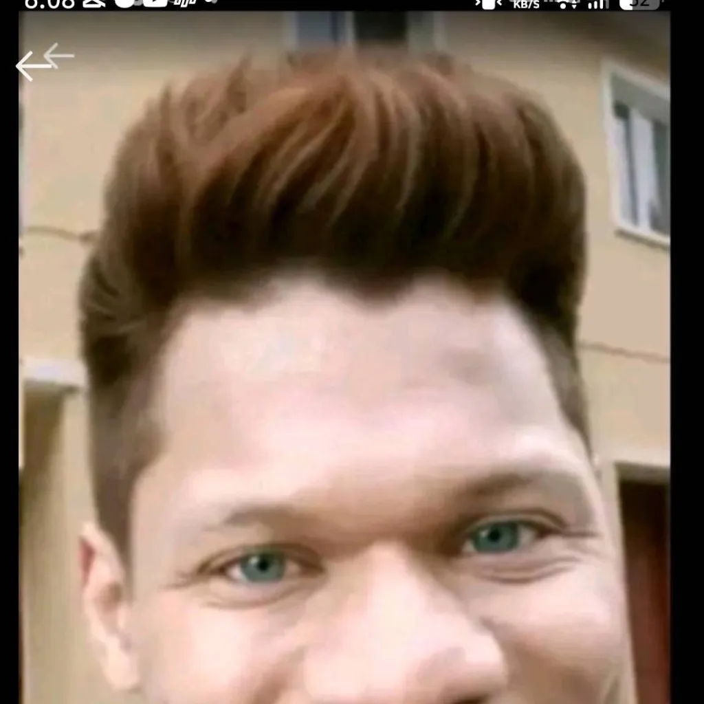 chat with ai character: JH BLANCO