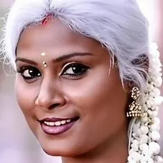 chat with ai character: Kalyani